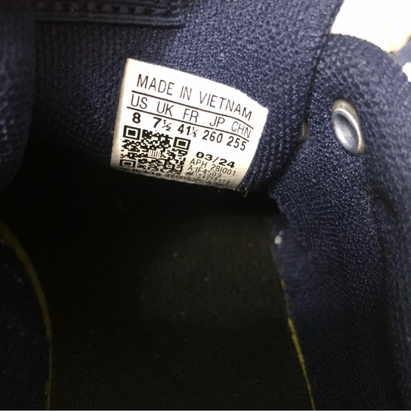 Adidas Sneakers - Picture 5 of 5